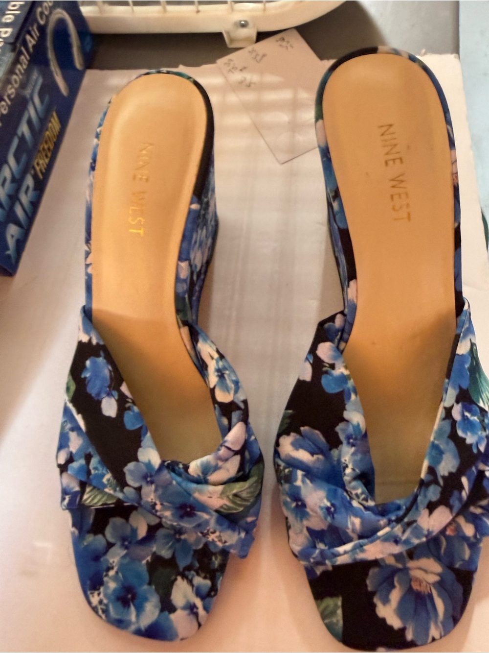 Nine West Blue Floral Knotted Slip-On Mules
